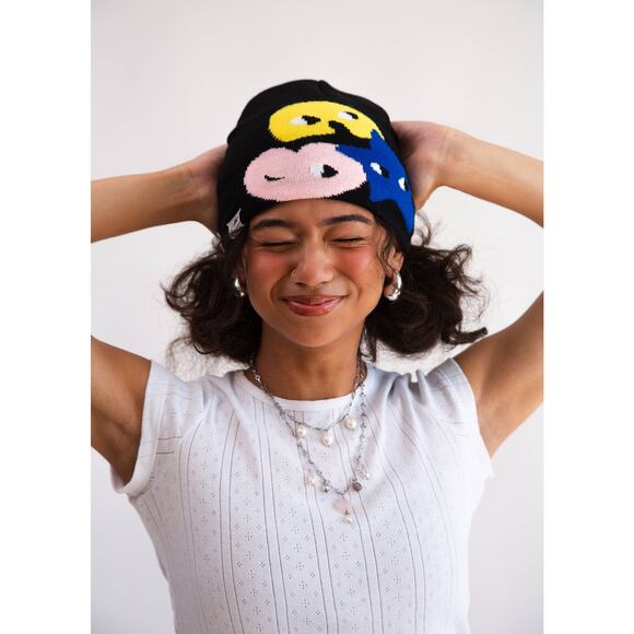 SIDEKICK: Black Knit Beanie. NWOT - Picture 3 of 4